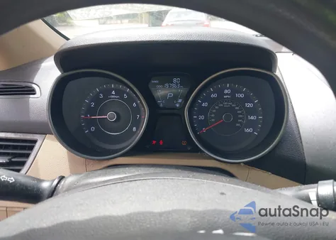 2012 Hyundai Elantra Gls z USA, uszkodzony, nr VIN 5NPDH4AE9CH118972